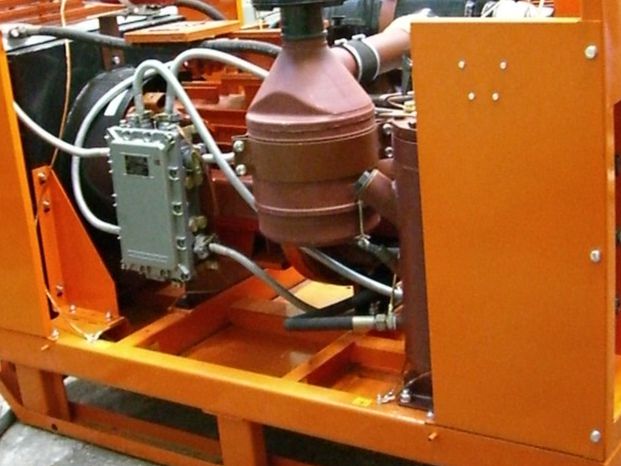 Классический взрывозащищенный электродвигатель рудничного компрессора ЗИФ Арсенал ЗИФ-ШВ